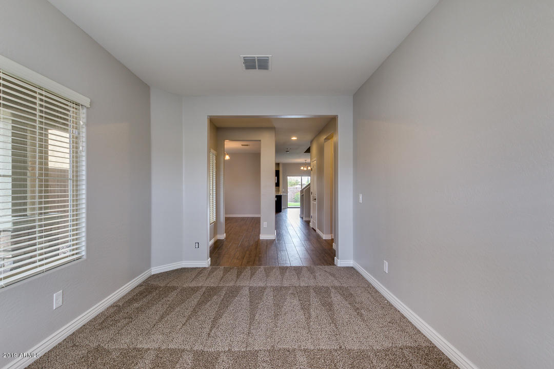 2639 East Mewes Road Gilbert, AZ 85298 - Photo 13 of 35 photo_13