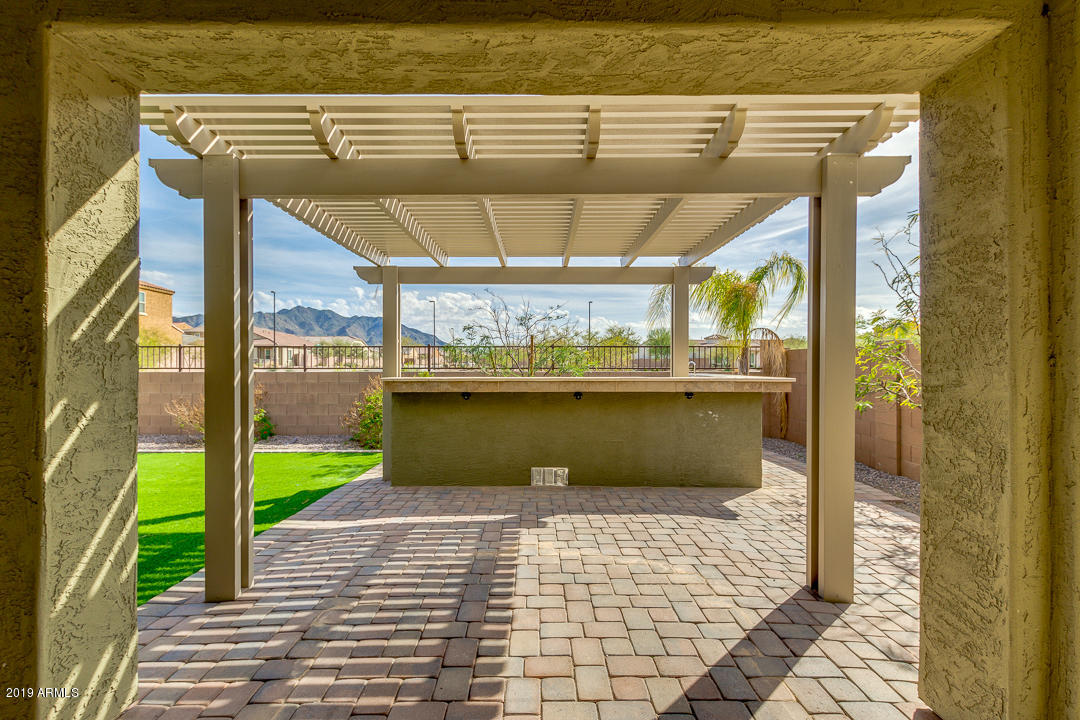 2639 East Mewes Road Gilbert, AZ 85298 - Photo 32 of 35 photo_32