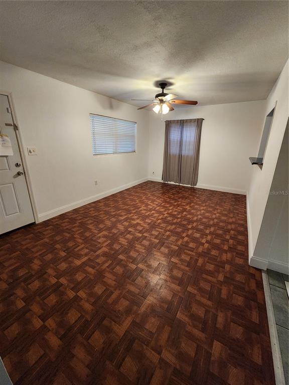 3203 Decatur Avenue Lakeland, FL 33805 - Photo 3 of 15 Gallery Image 3