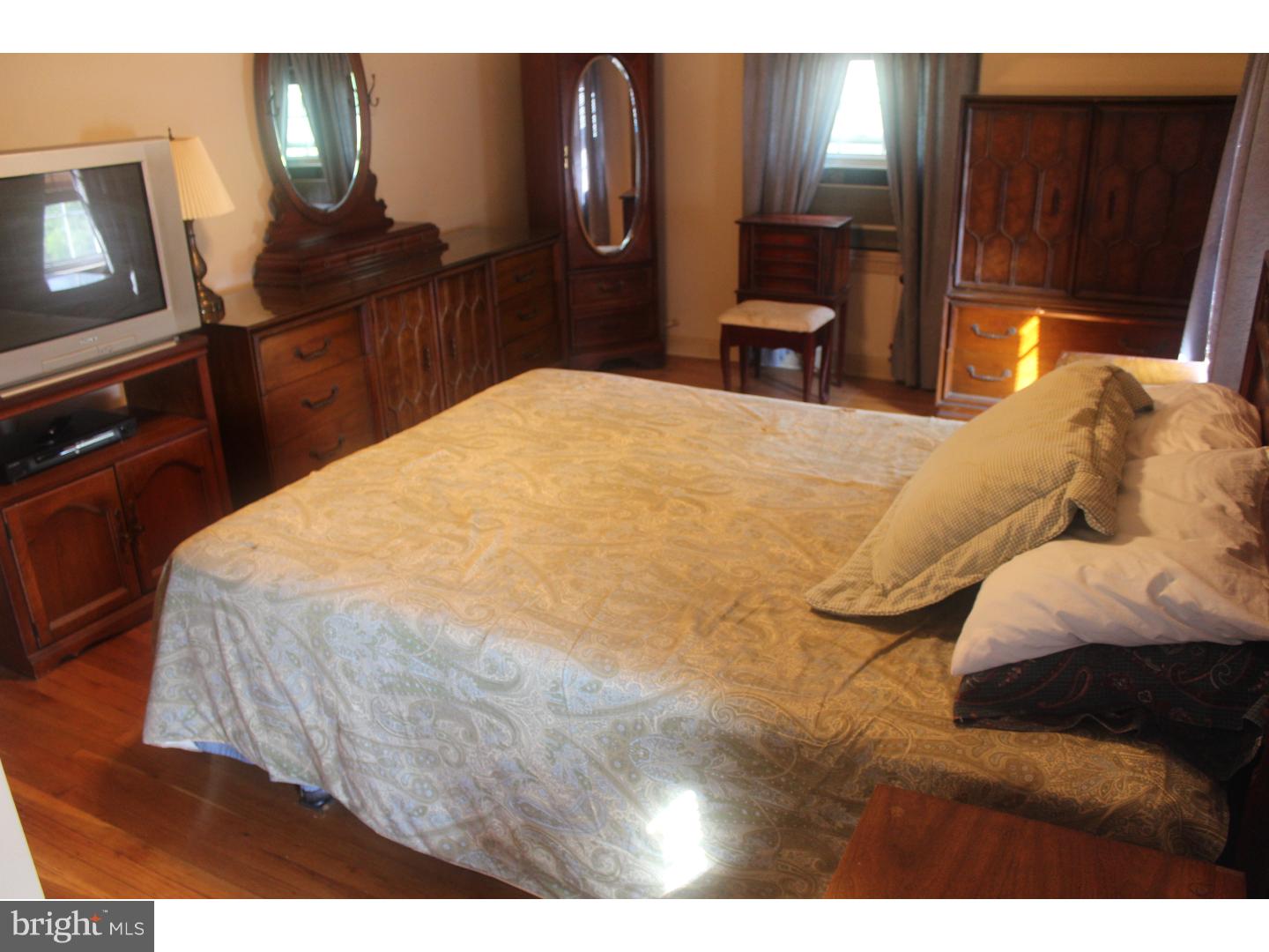 609 Fox Chase Road Jenkintown, PA 19046 - Photo 11 of 15 Gallery Image 11