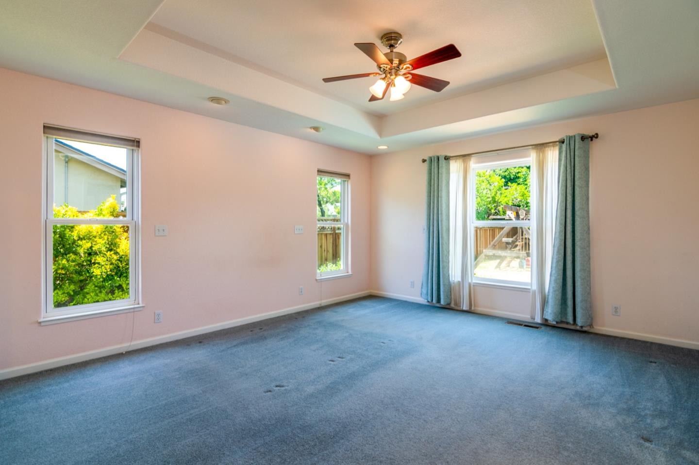 661 Cambrian Drive Campbell, CA 95008 - Photo 21 of 31 a view of an empty room with a window