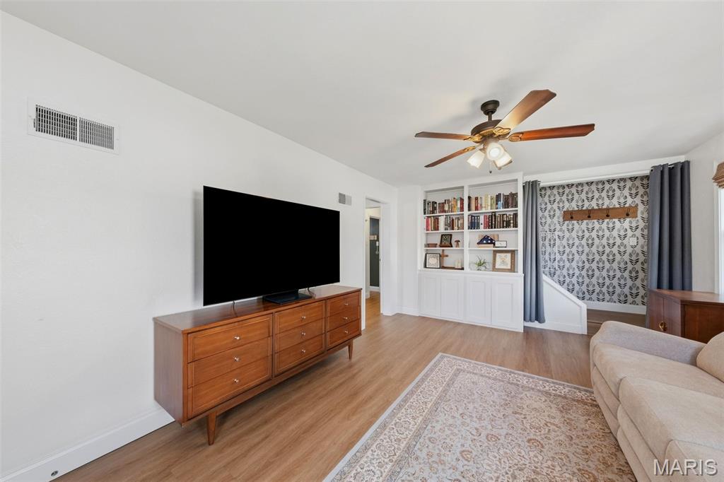 206 Magnolia Avenue Waterloo, IL 62298 - Photo 7 of 44