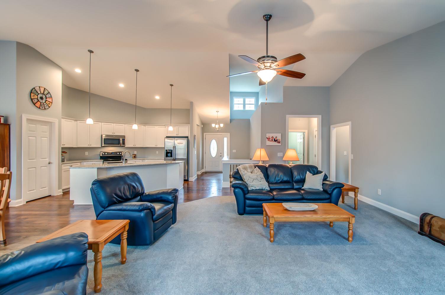 5705 Hopewell Ridge Road Franklin, TN 37064 - Photo 4 of 30 a living room with furniture and kitchen view