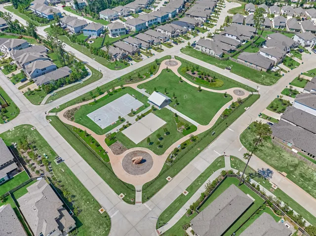 $419,700 | 636 Sand Branch Drive, Conroe, TX 77304