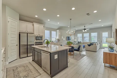 $419,400 | 636 Sand Branch Drive, Conroe, TX 77304