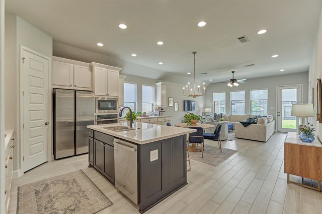 $414,900 | 636 Sand Branch Drive, Conroe, TX 77304