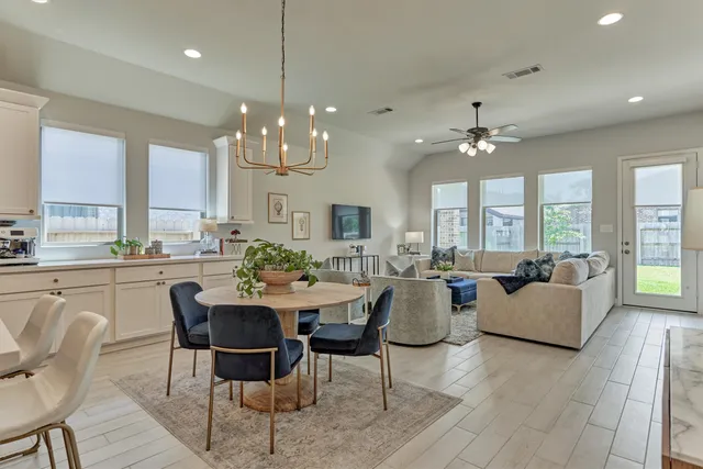 $419,700 | 636 Sand Branch Drive, Conroe, TX 77304