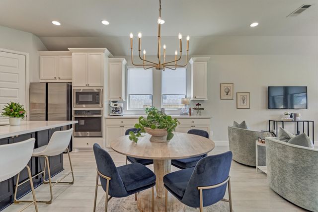 $414,900 | 636 Sand Branch Drive, Conroe, TX 77304