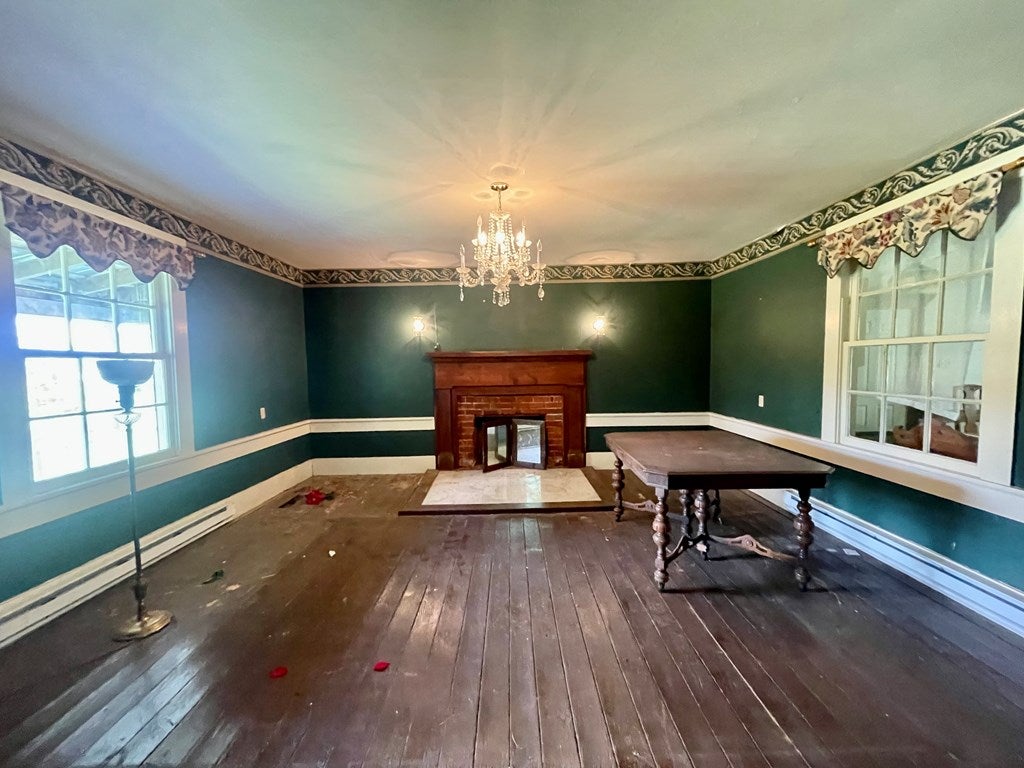 616 Stillwell Road Draper, VA 24324 - Photo 2 of 33 Gallery Image 2
