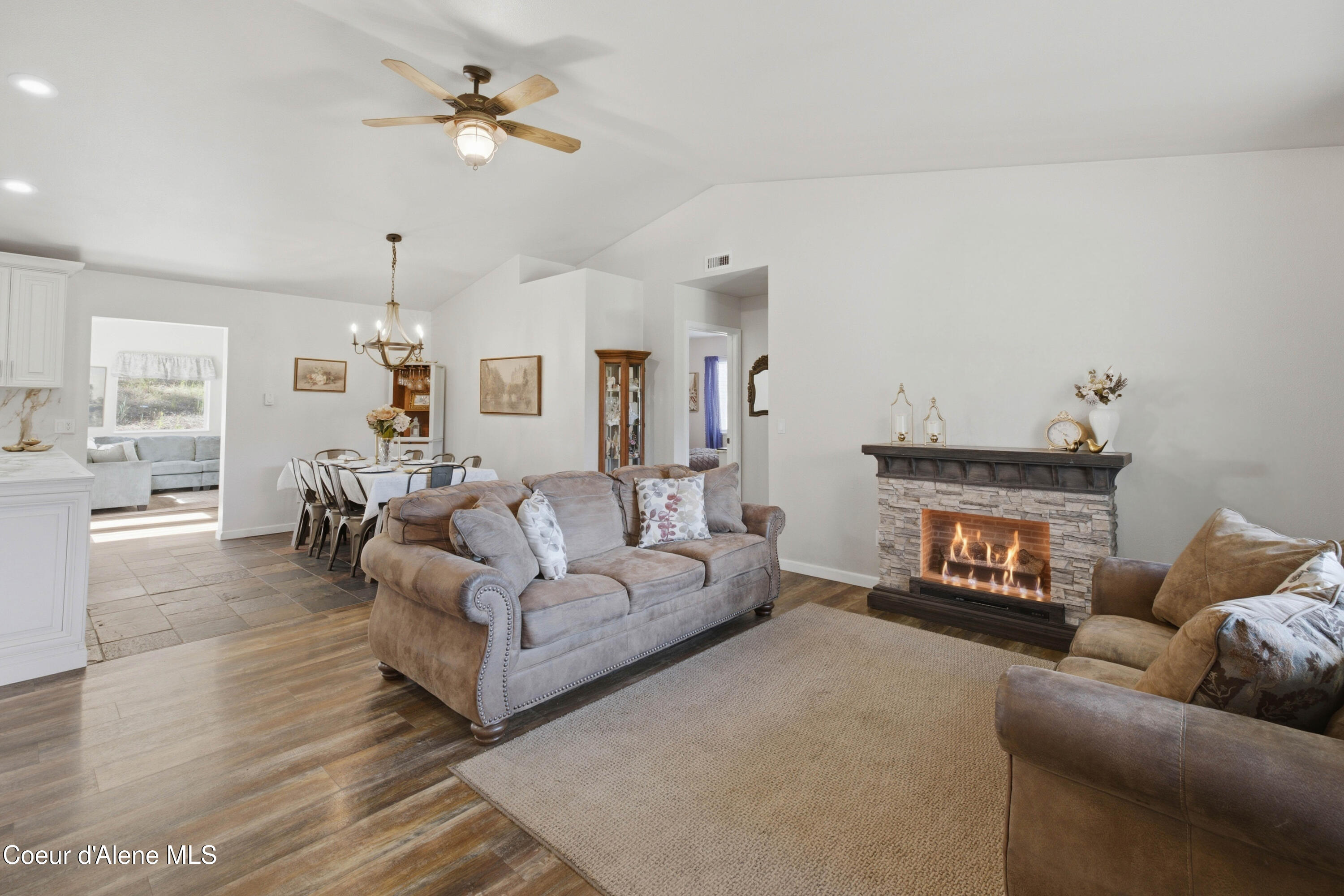 11917 West Hidden Valley Road Rathdrum, ID 83858 - Photo 4 of 54 11917 W Hidden Valley Rd-15
