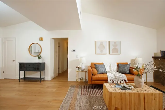 $1,364,000 | 1465 Washburn Road, Pasadena, CA 91105