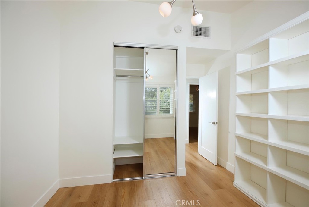 1465 Washburn Road Pasadena, CA 91105 - Photo 14 of 35