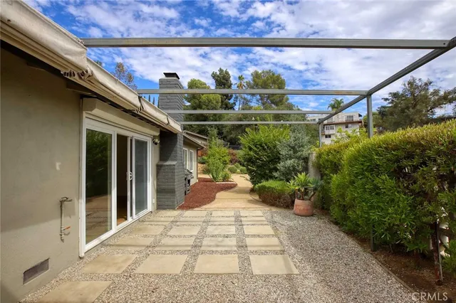 $1,364,000 | 1465 Washburn Road, Pasadena, CA 91105