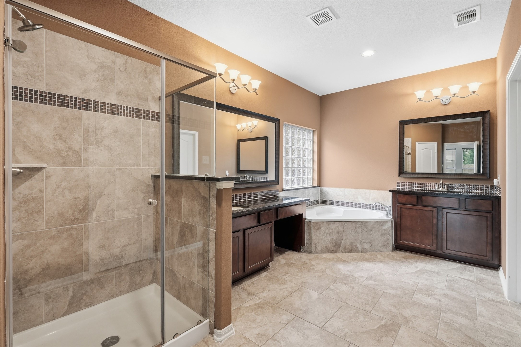 12410 Adams Ridge Lane Humble, TX 77346 - Photo 24 of 33