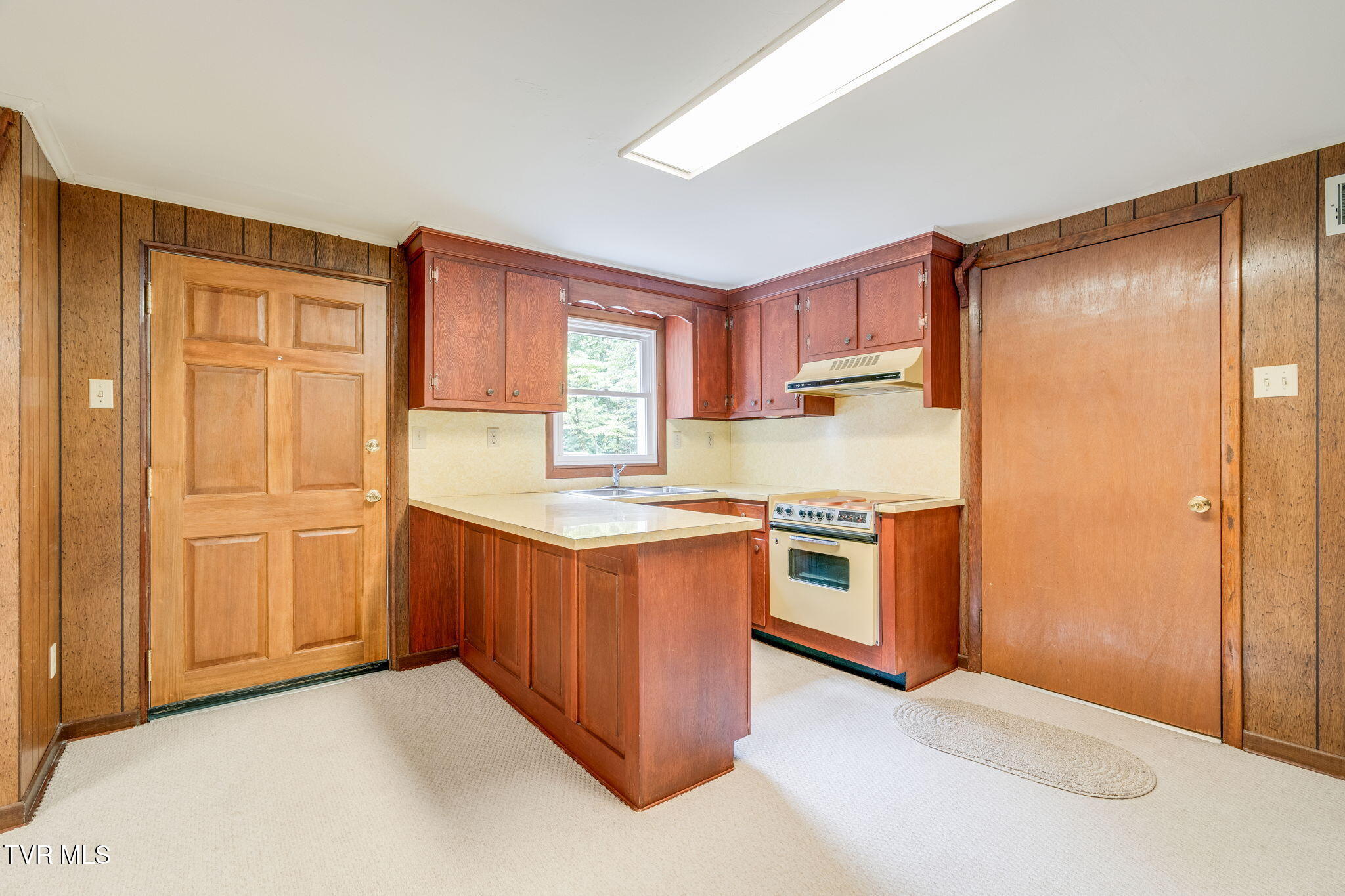 149 Liberty Church Road Kingsport, TN 37663 - Photo 34 of 53 033
