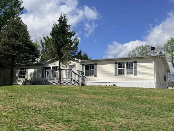 $199,900 | 381 Wilson Road, Avonmore, PA 15618