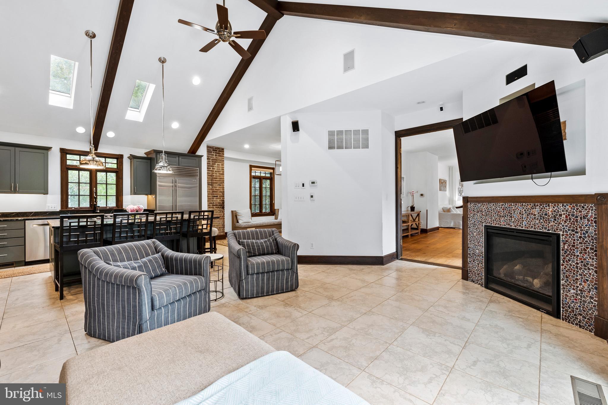 4832 Keswick Road Baltimore, MD 21210 - Photo 15 of 55 Family Room