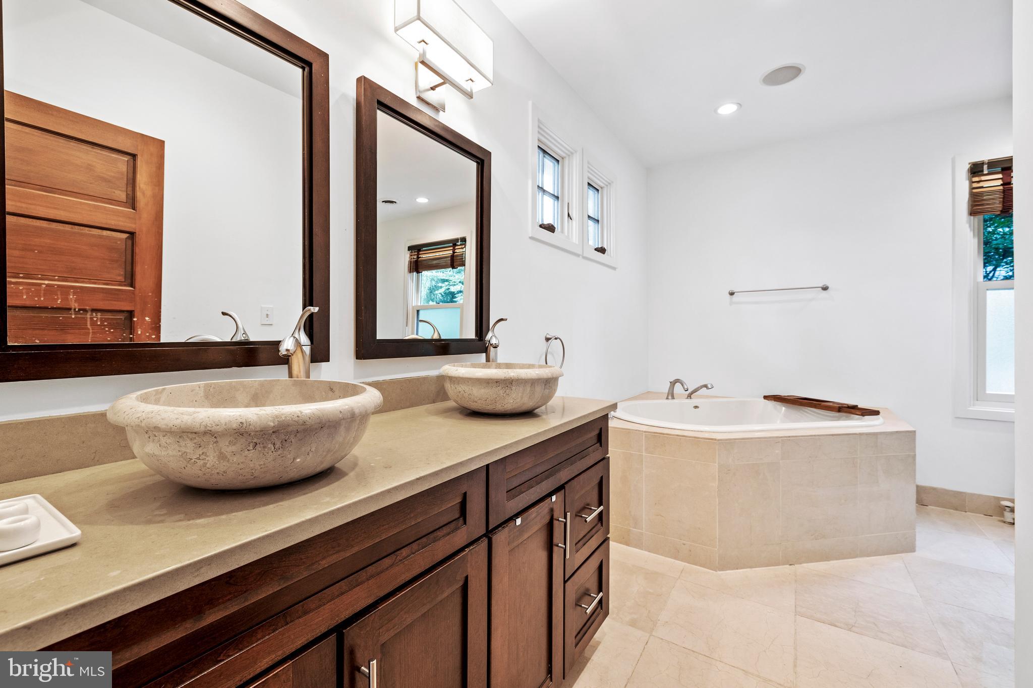 4832 Keswick Road Baltimore, MD 21210 - Photo 32 of 55 Primary Spa Bath