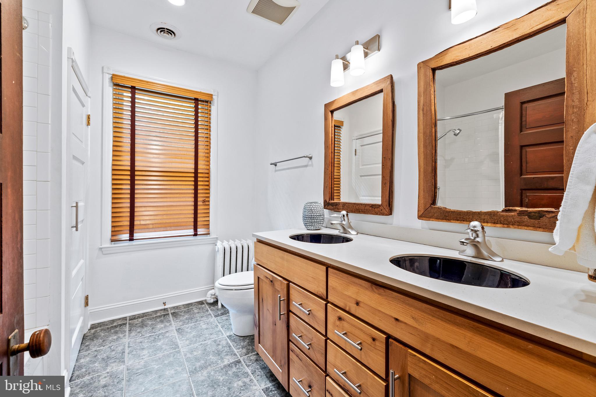 4832 Keswick Road Baltimore, MD 21210 - Photo 38 of 55 Hall Bath