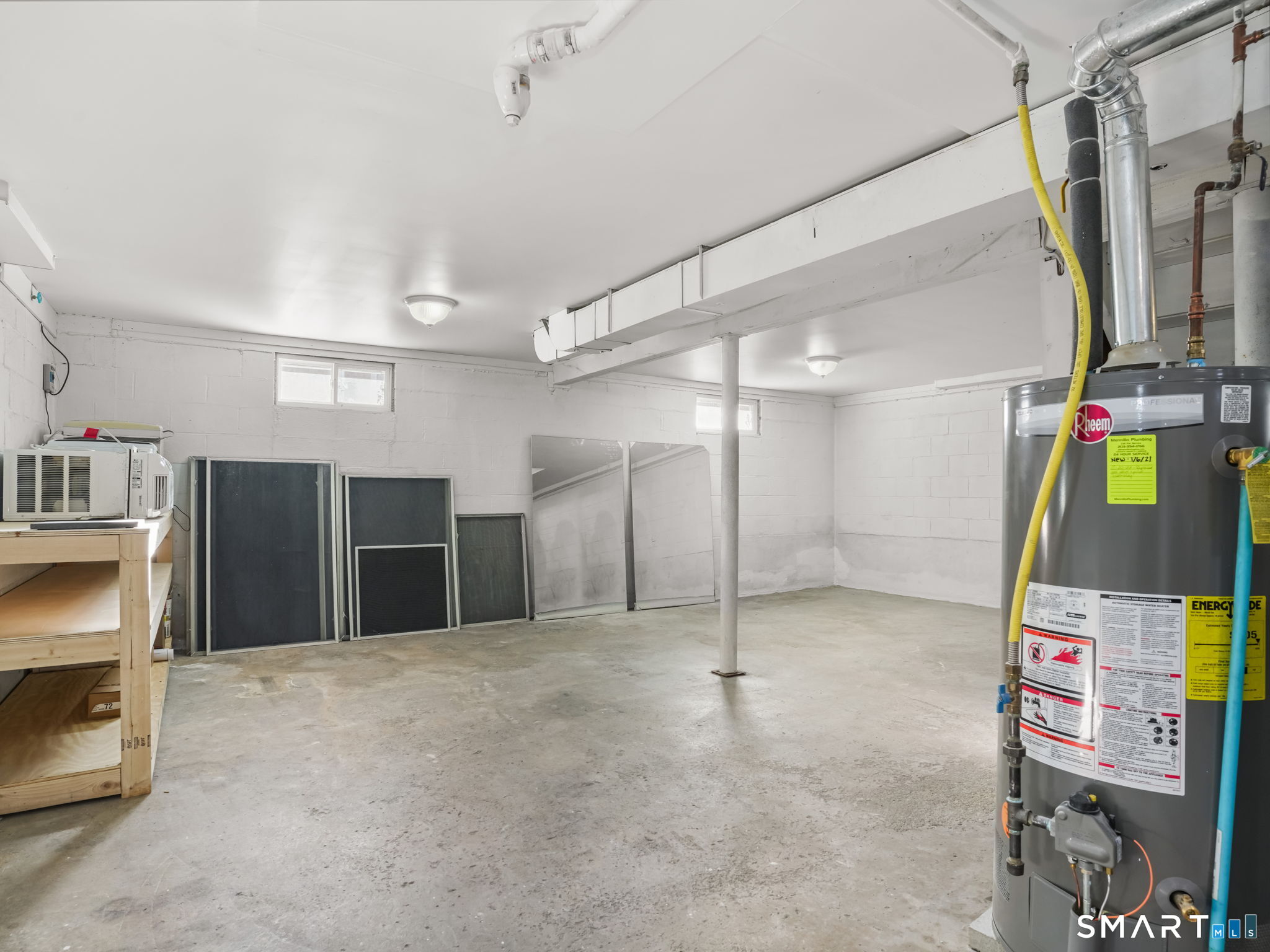 915 South Pine Creek Road Fairfield, CT 06824 - Photo 16 of 20