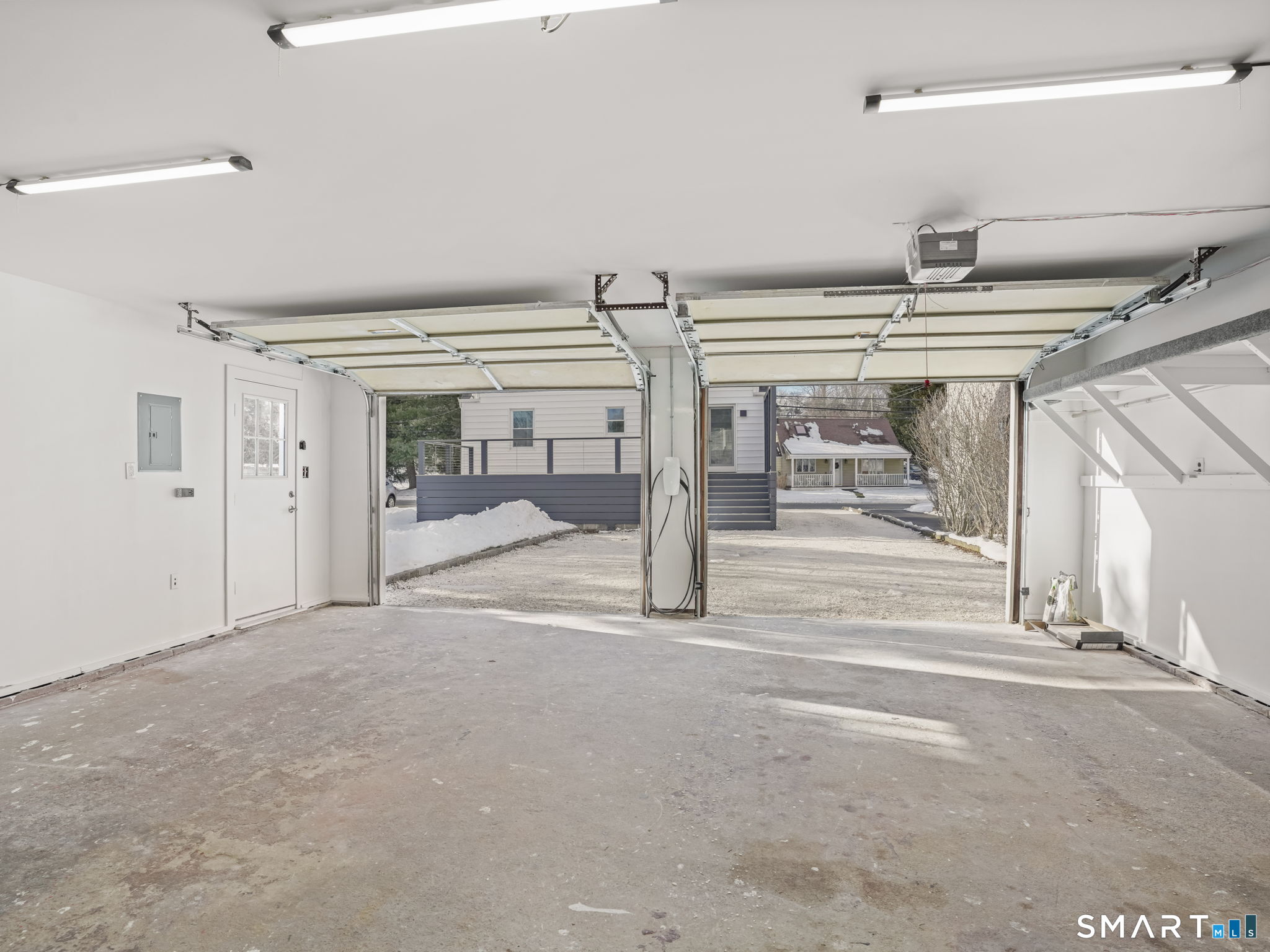 915 South Pine Creek Road Fairfield, CT 06824 - Photo 17 of 20