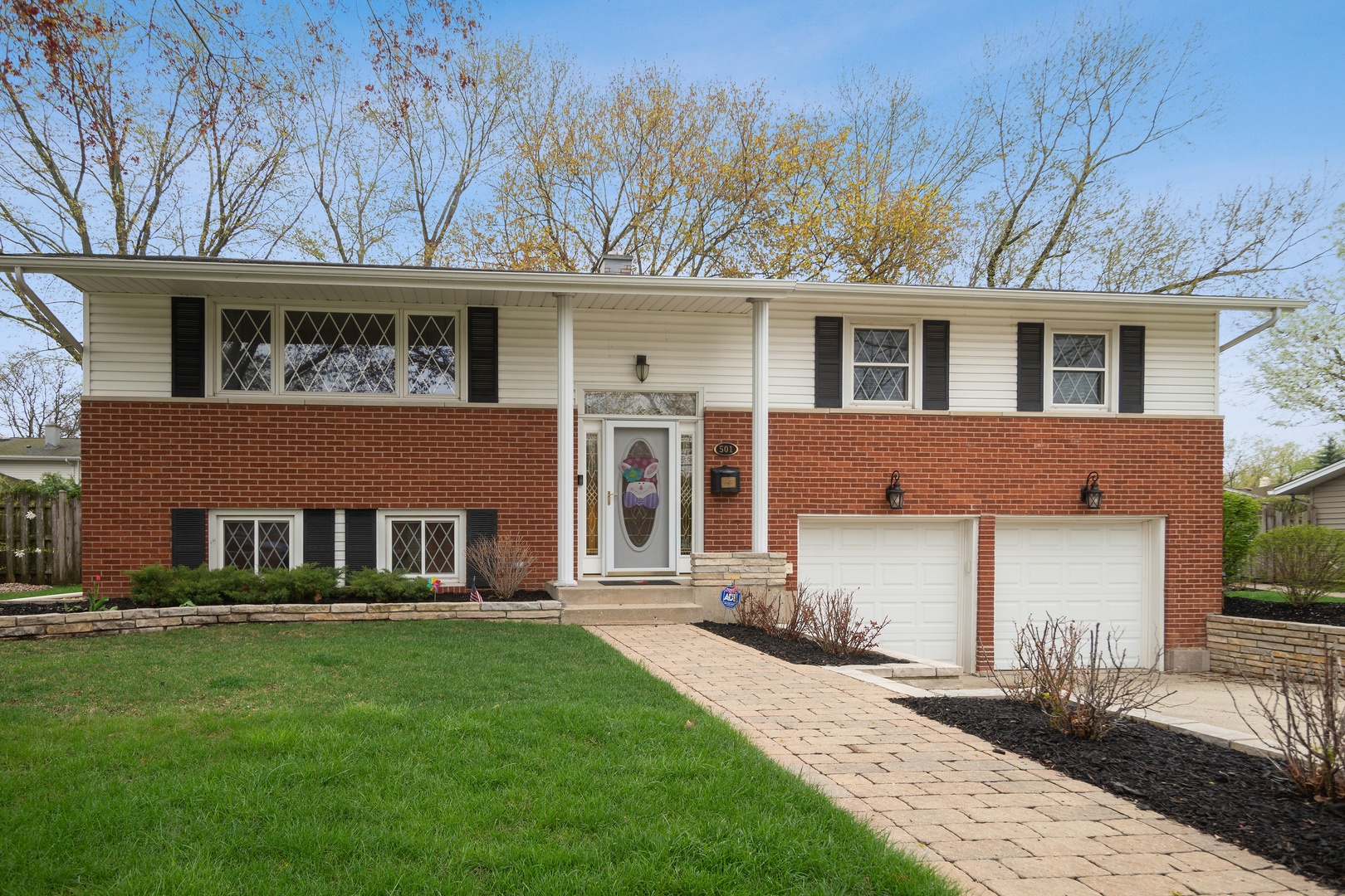 501 North Rohlwing Road Palatine, IL 60074 - Photo 1 of 14 Gallery Image 1