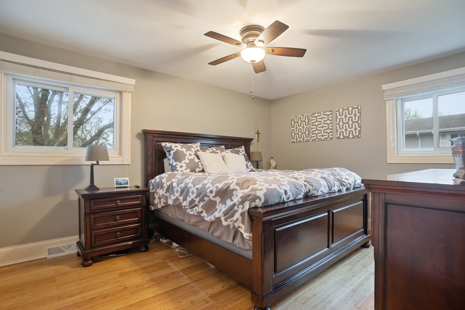501 North Rohlwing Road Palatine, IL 60074 - Photo 6 of 14 Gallery Image 6