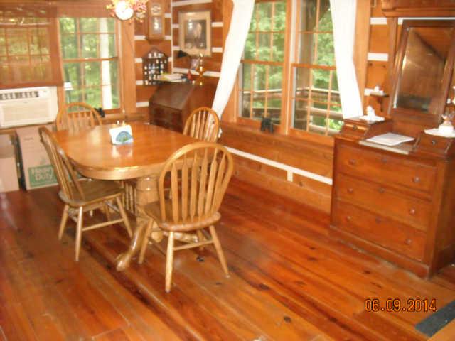 2960 Erwin Road Clarksville, TN 37043 - Photo 5 of 20 Dining area