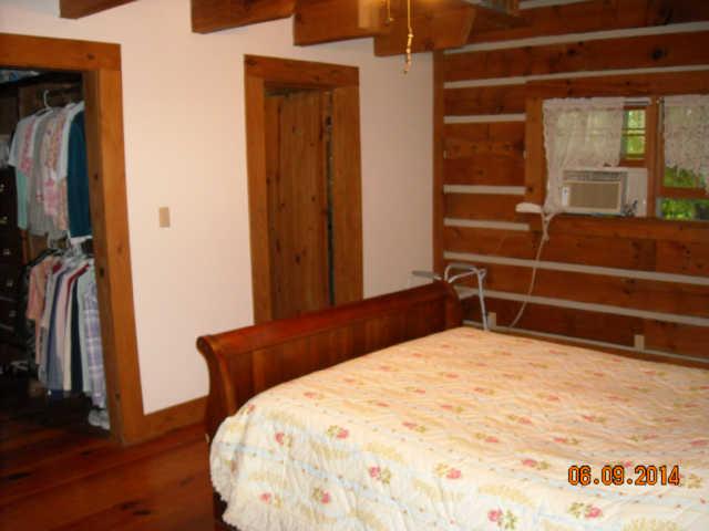2960 Erwin Road Clarksville, TN 37043 - Photo 7 of 20 Master Bedroom