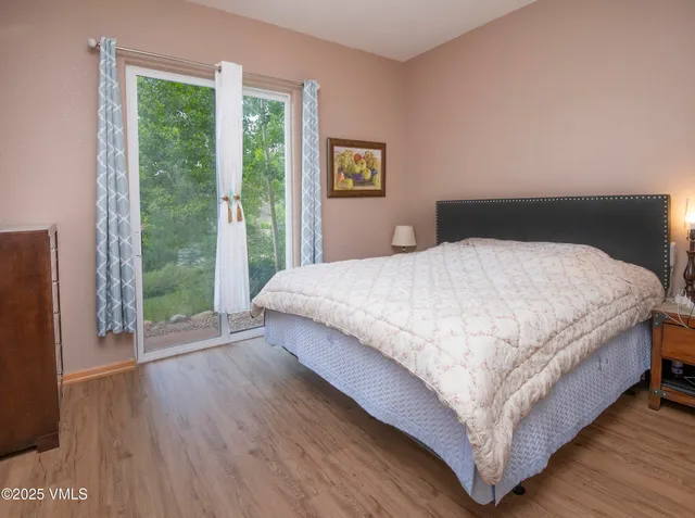 a view of entryway with stairs