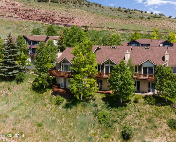an aerial view of multiple house