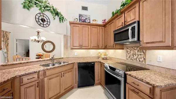$5,000 | 577 Beachwalk Circle, Unit R202, Naples, FL 34108