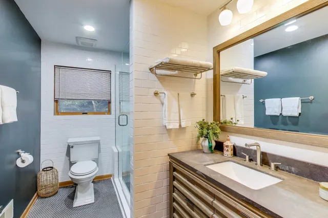 $785,000 | 4054 Choctaw Trail, New Buffalo, MI 49117