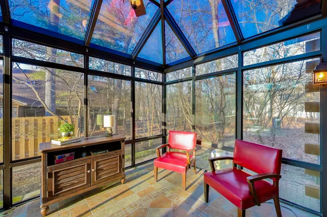 $785,000 | 4054 Choctaw Trail, New Buffalo, MI 49117