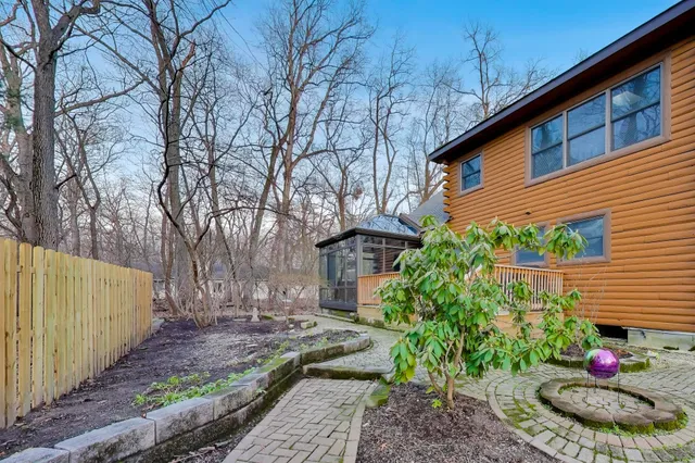 $785,000 | 4054 Choctaw Trail, New Buffalo, MI 49117