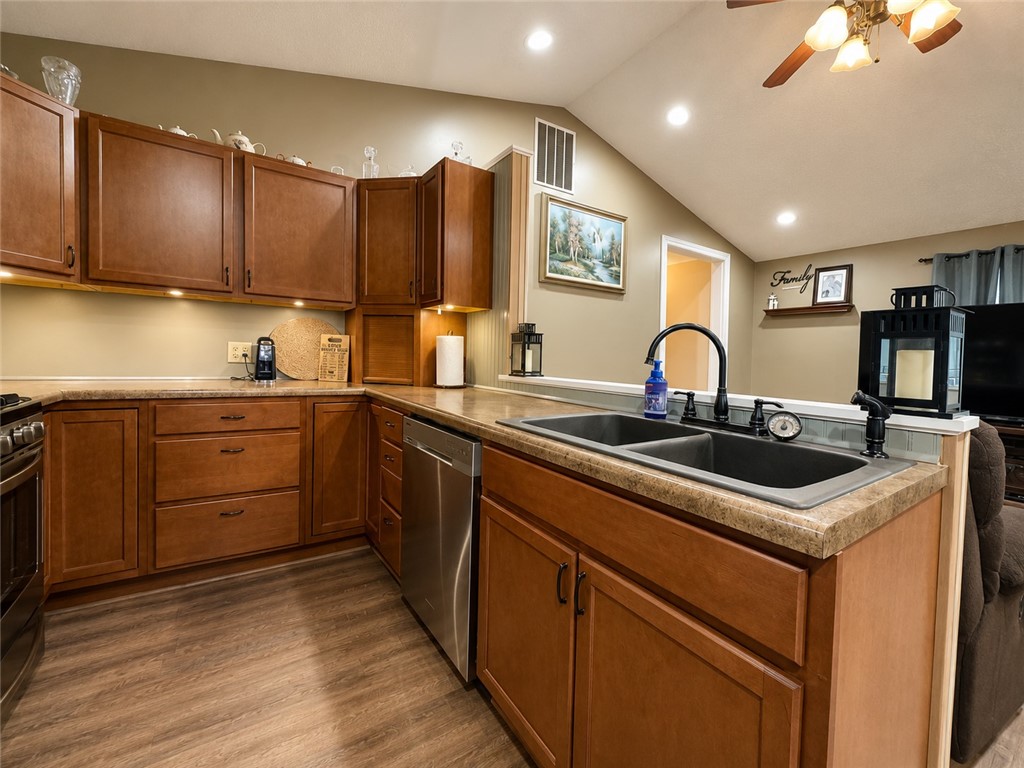 25030 East Fishback Road Marshall, IL 62441 - Photo 15 of 39