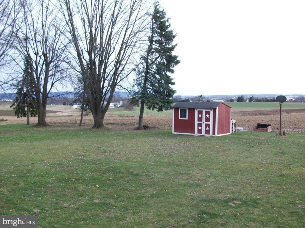 4 Golf Road Myerstown, PA 17067 - Photo 2 of 18 Gallery Image 2
