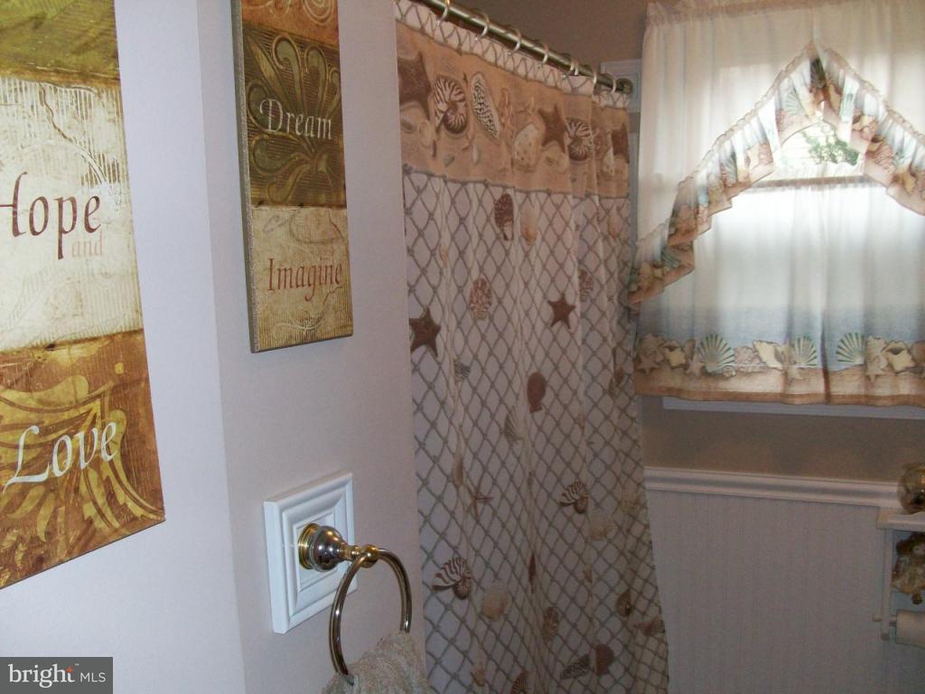 4 Golf Road Myerstown, PA 17067 - Photo 3 of 18 Gallery Image 3