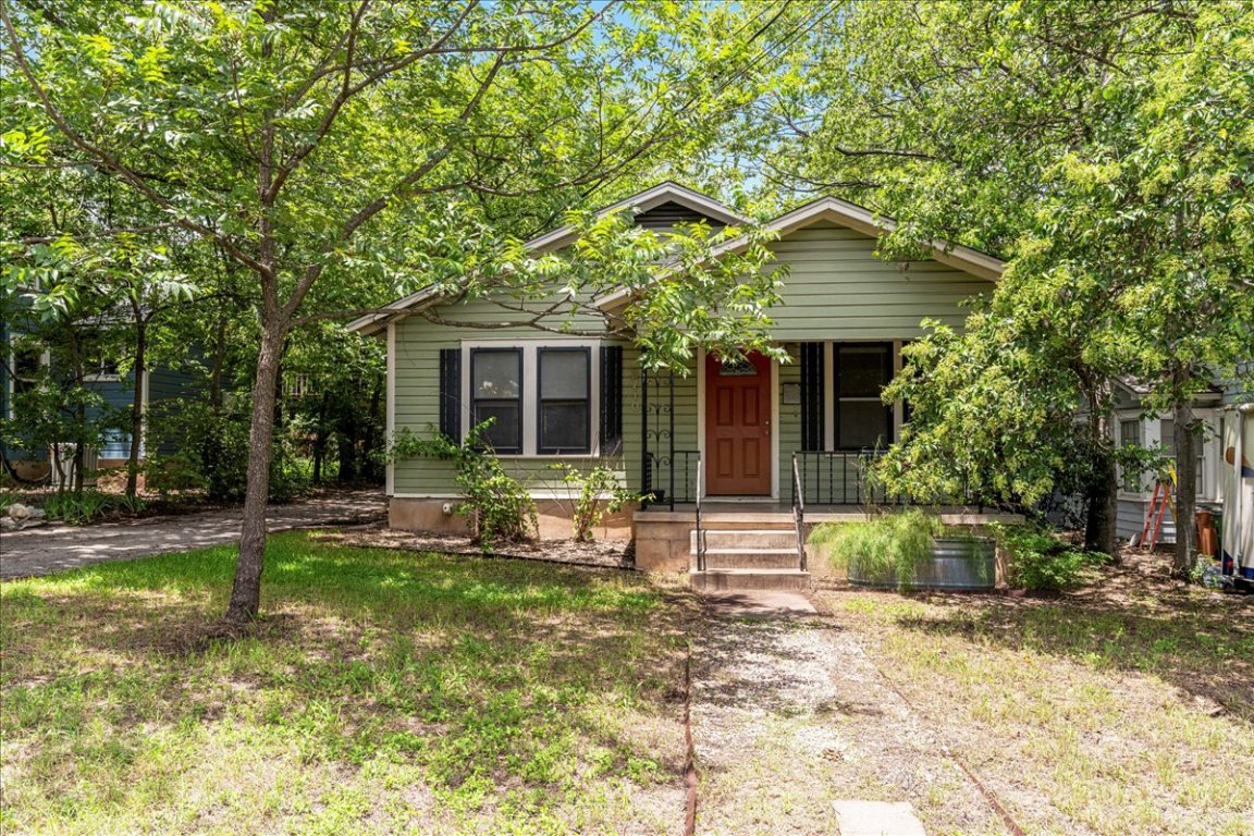3710 Hollywood Avenue Austin, TX 78722 - Photo 39 of 39 a view of a house with backyard porch and sitting area