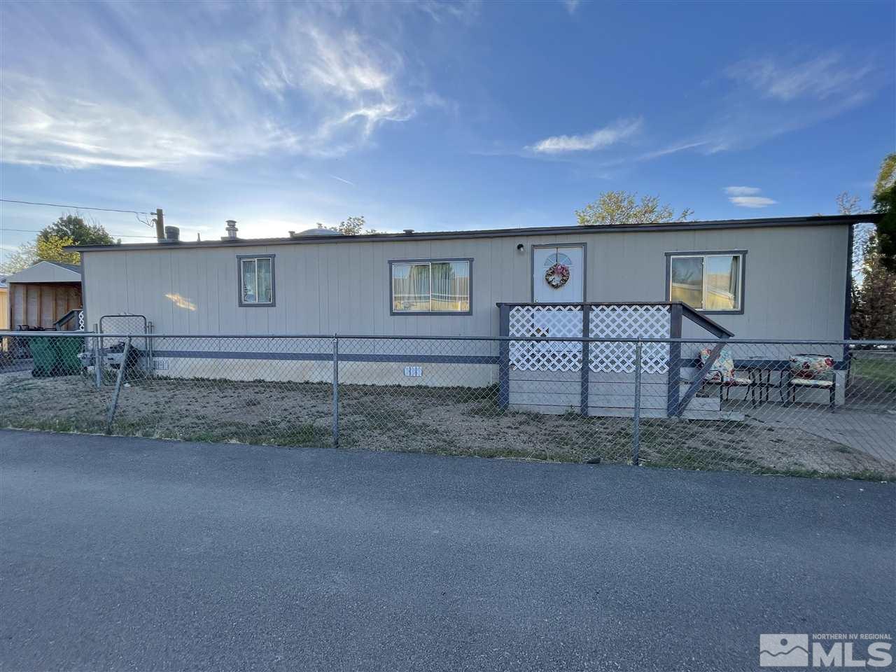 557 Ideal Reno, NV 89506 - Photo 3 of 21 Photo 3
