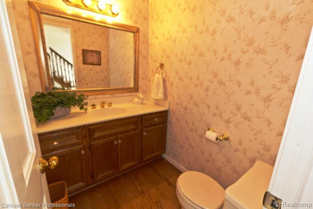 3208 Summit Ridge Drive Rochester Hills, MI 48306 - Photo 19 of 34