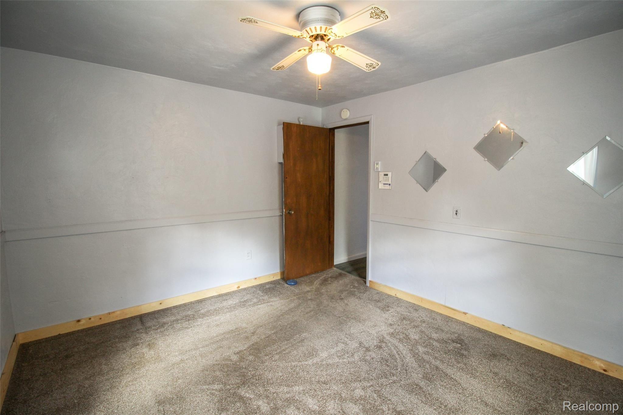 13205 Bueche Road Montrose, MI 48457 - Photo 15 of 29 15.JPG