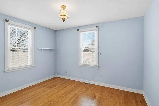 $324,900 | 44 Amanda Street, Springfield, MA 01118