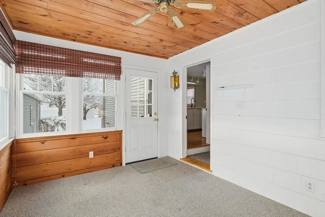 $324,900 | 44 Amanda Street, Springfield, MA 01118