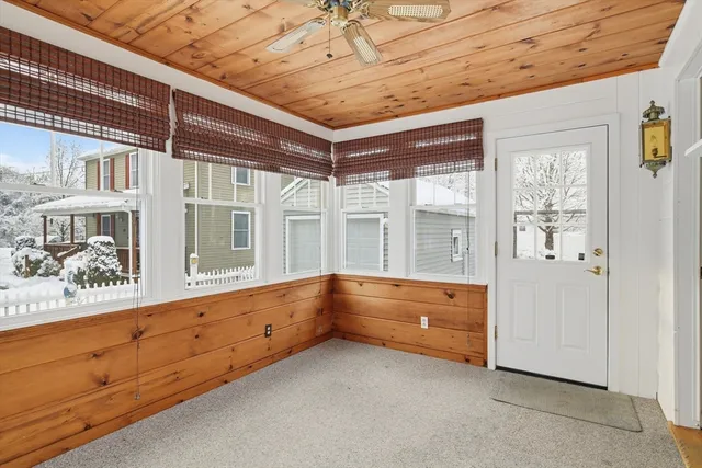 $324,900 | 44 Amanda Street, Springfield, MA 01118