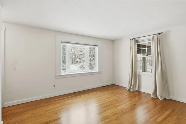 $324,900 | 44 Amanda Street, Springfield, MA 01118