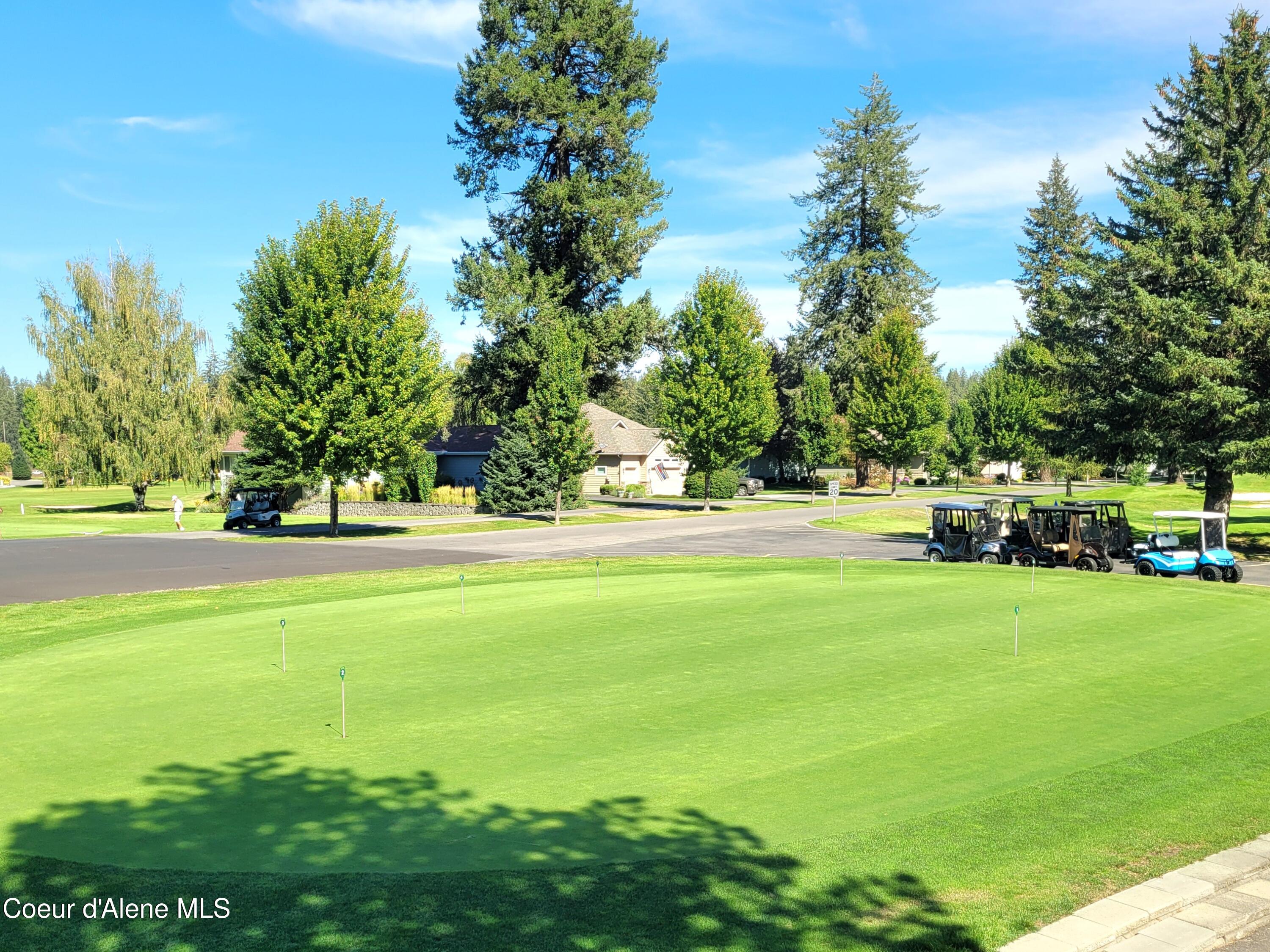 5305 West Fairway Lane, Unit 19 Rathdrum, ID 83858 - Photo 40 of 50 Putting Green