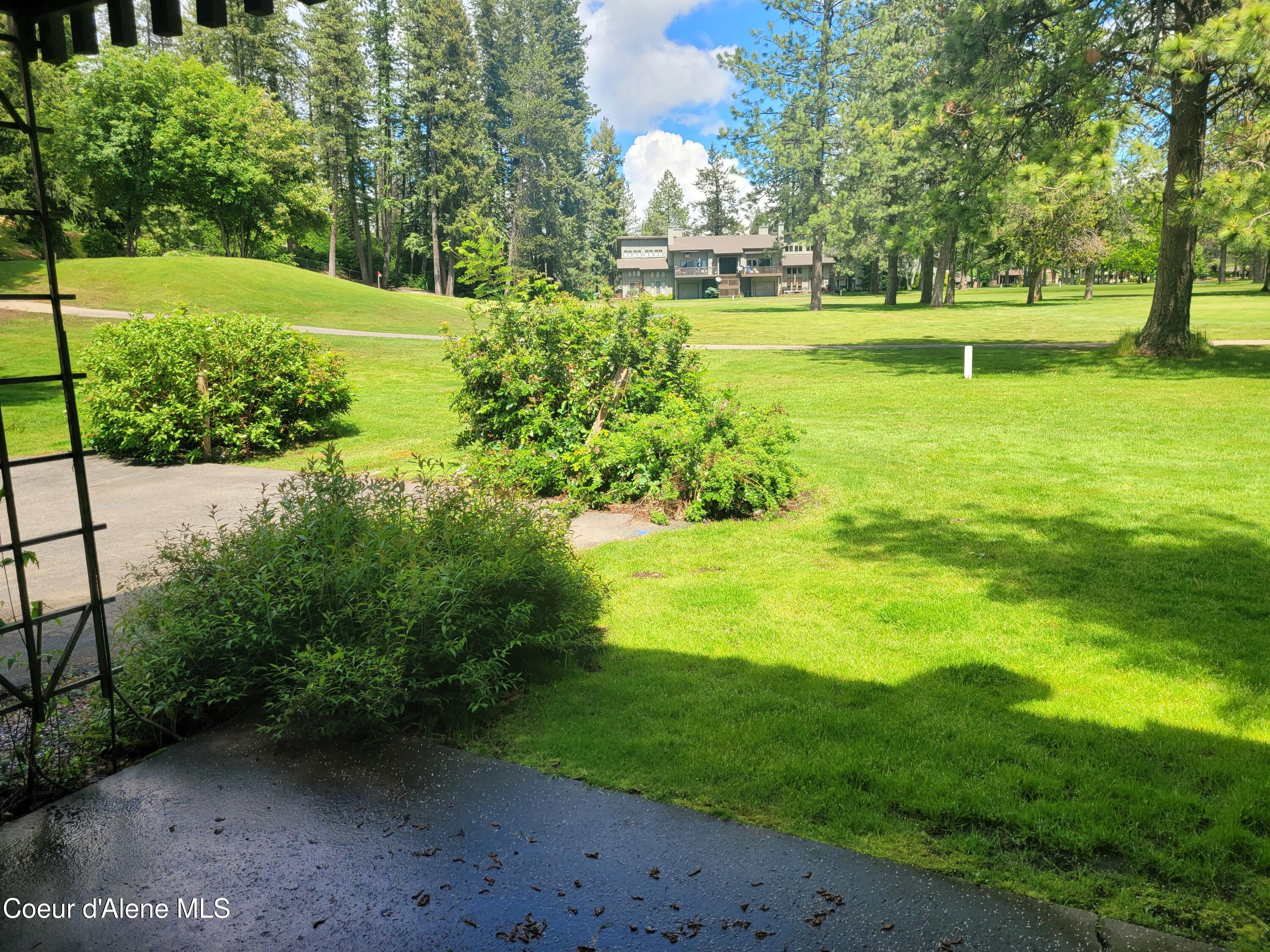 5305 West Fairway Lane, Unit 19 Rathdrum, ID 83858 - Photo 7 of 50 3rd Fairway views