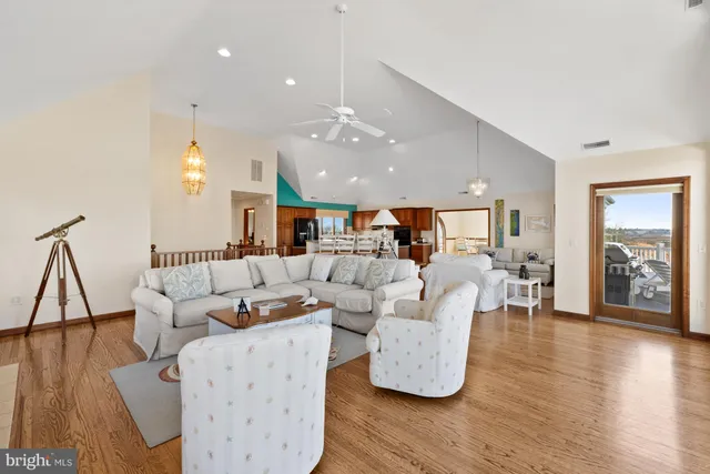 $2,799,000 | 35798 Coastal Highway, Fenwick Island, DE 19944