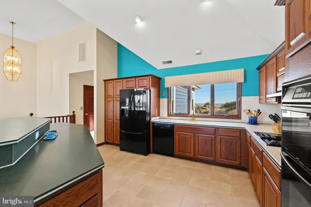 $2,799,000 | 35798 Coastal Highway, Fenwick Island, DE 19944